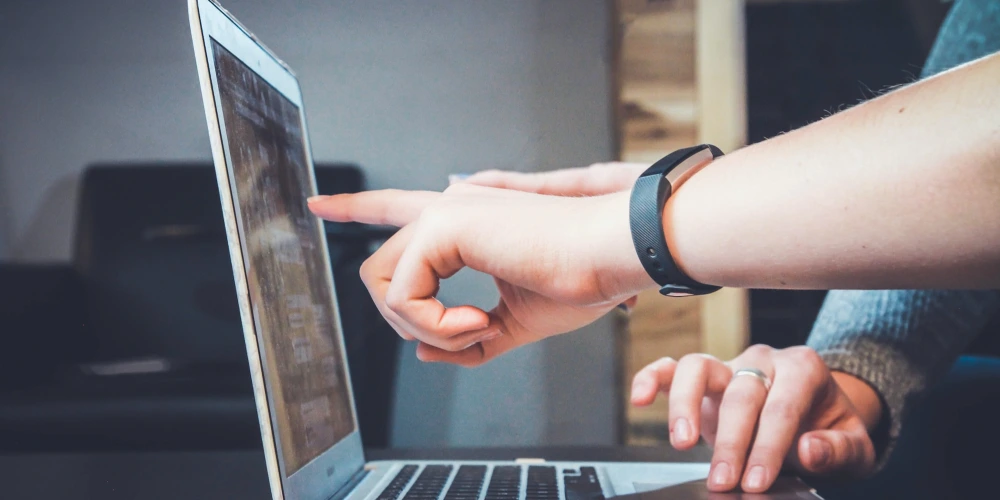 How to find jobs on LinkedIn